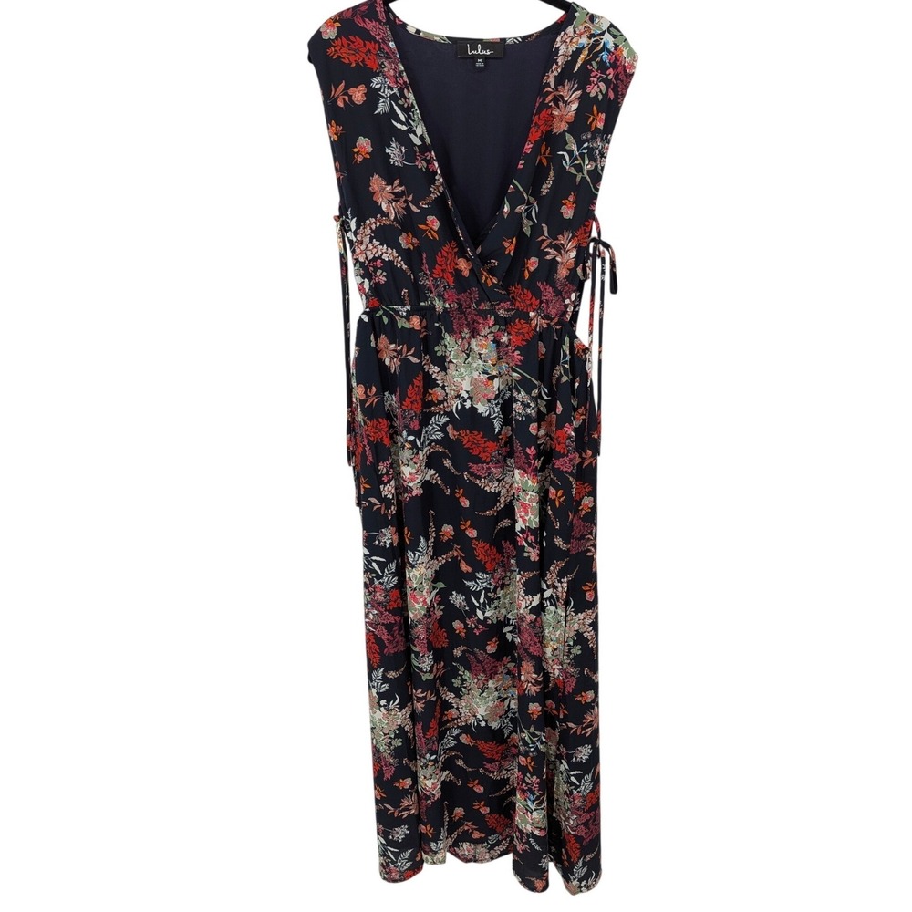 Lulus Maxi Dress Womens Medium Navy‎ Blue Floral Open Sides Sleeveless Lined